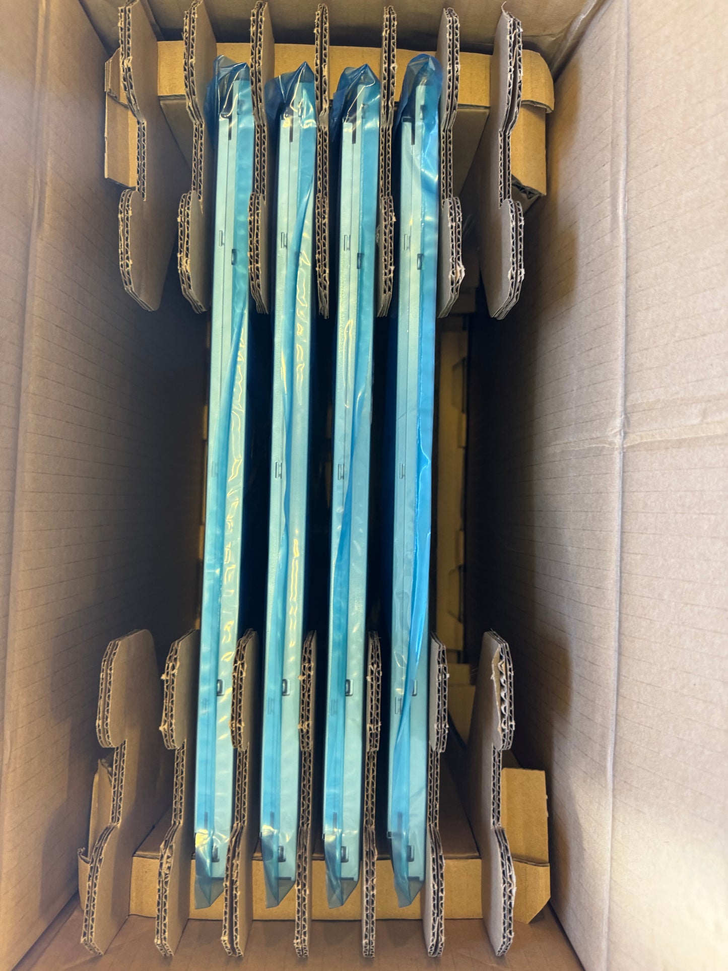 19" LCD-TFT Display G190EG01