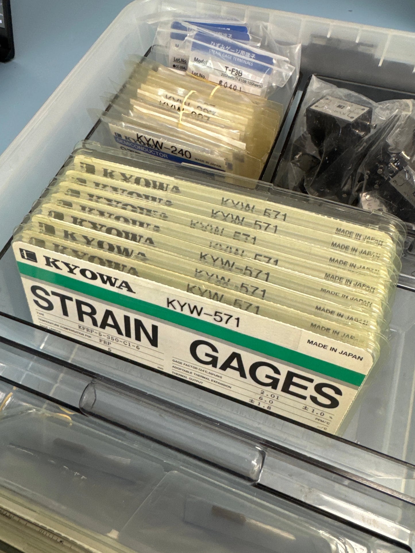 Kyowa KFRP – 5 – 350 – C1 – 6