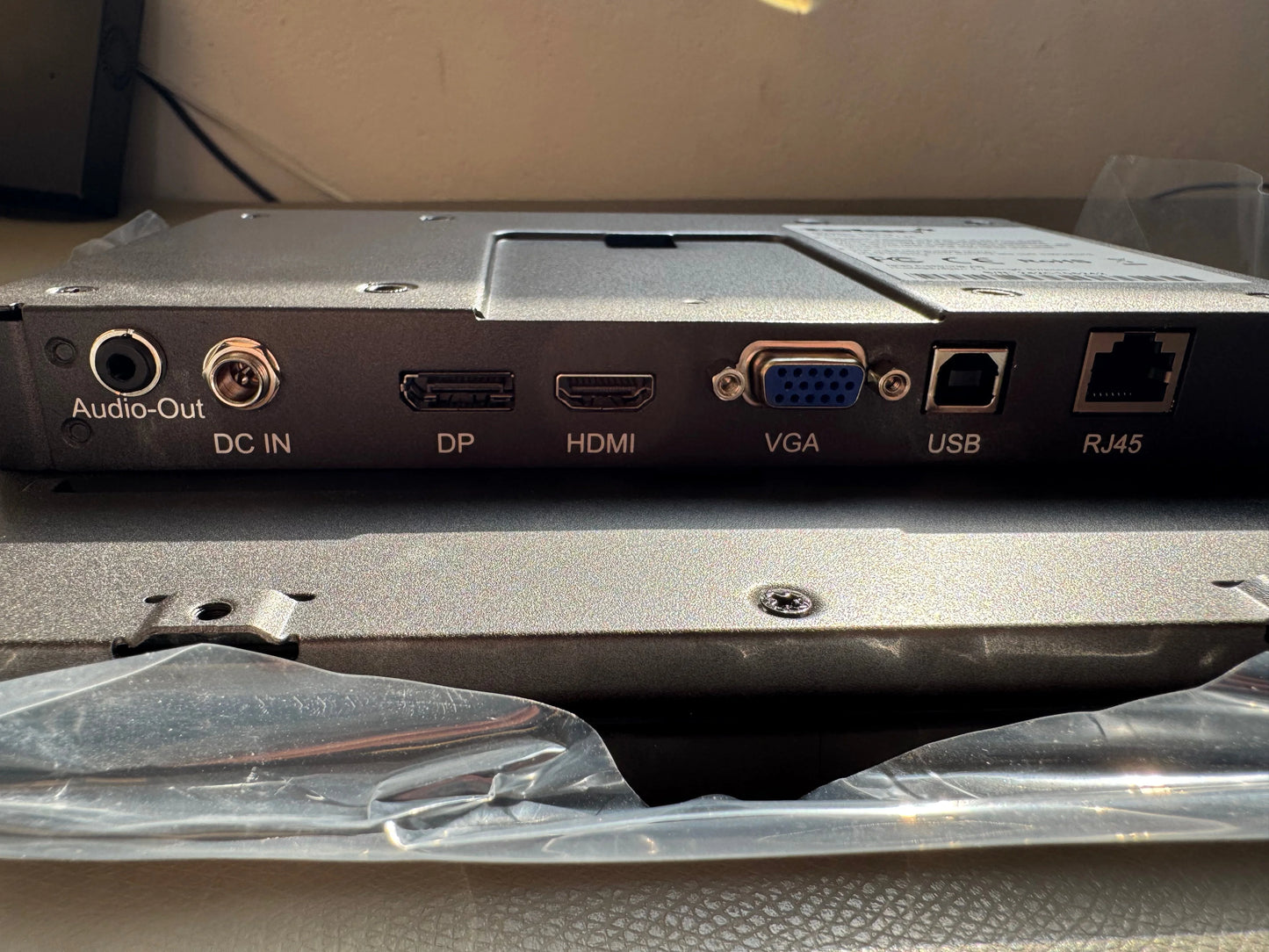 Telac APM 12.1”