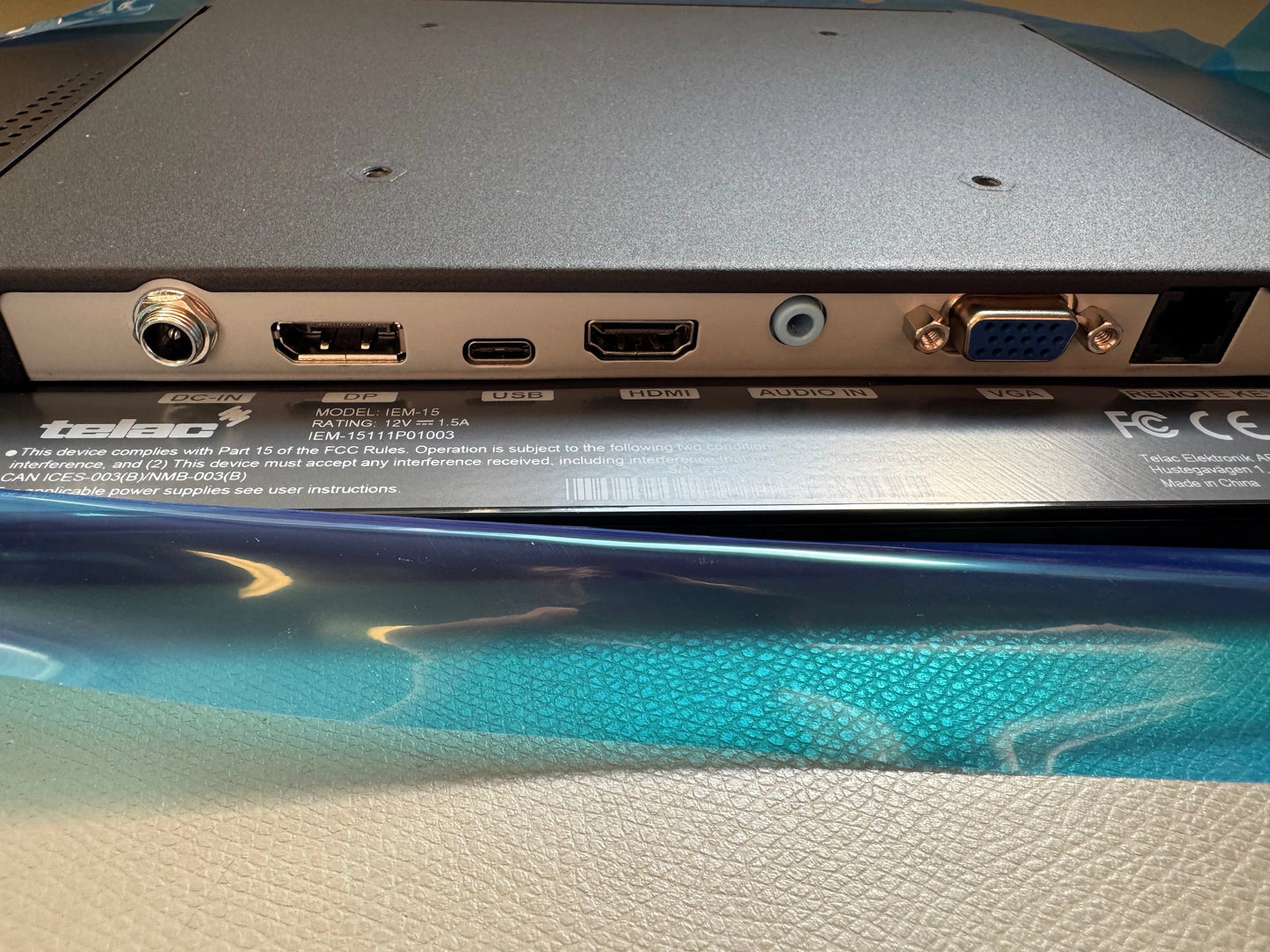 Telac TD 15.6”