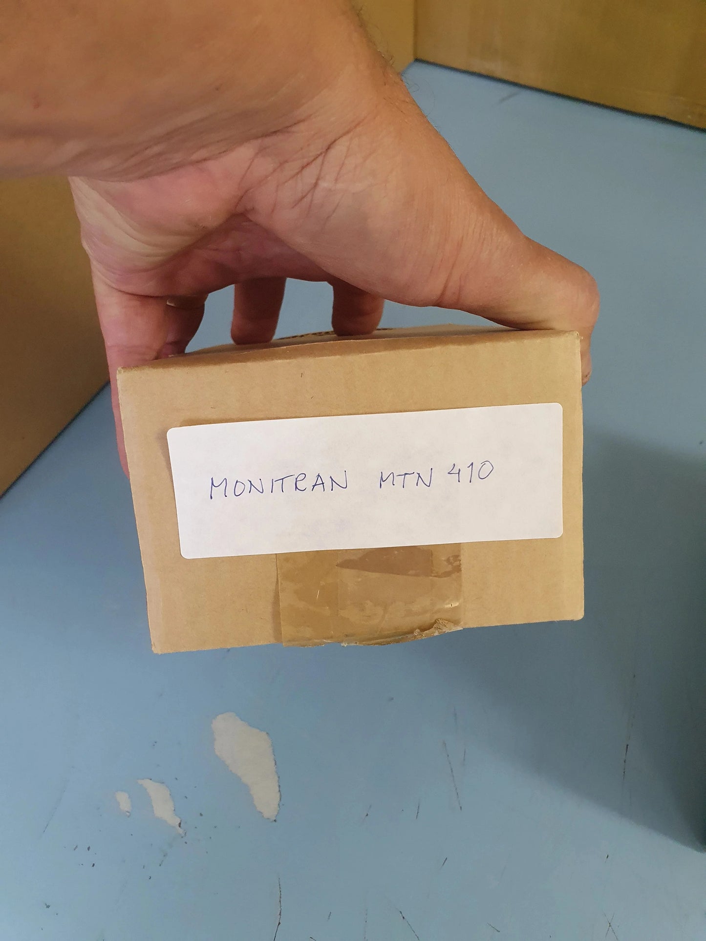 Monitran MTN/410 – Vibration Sensor with Built – in Amplifier