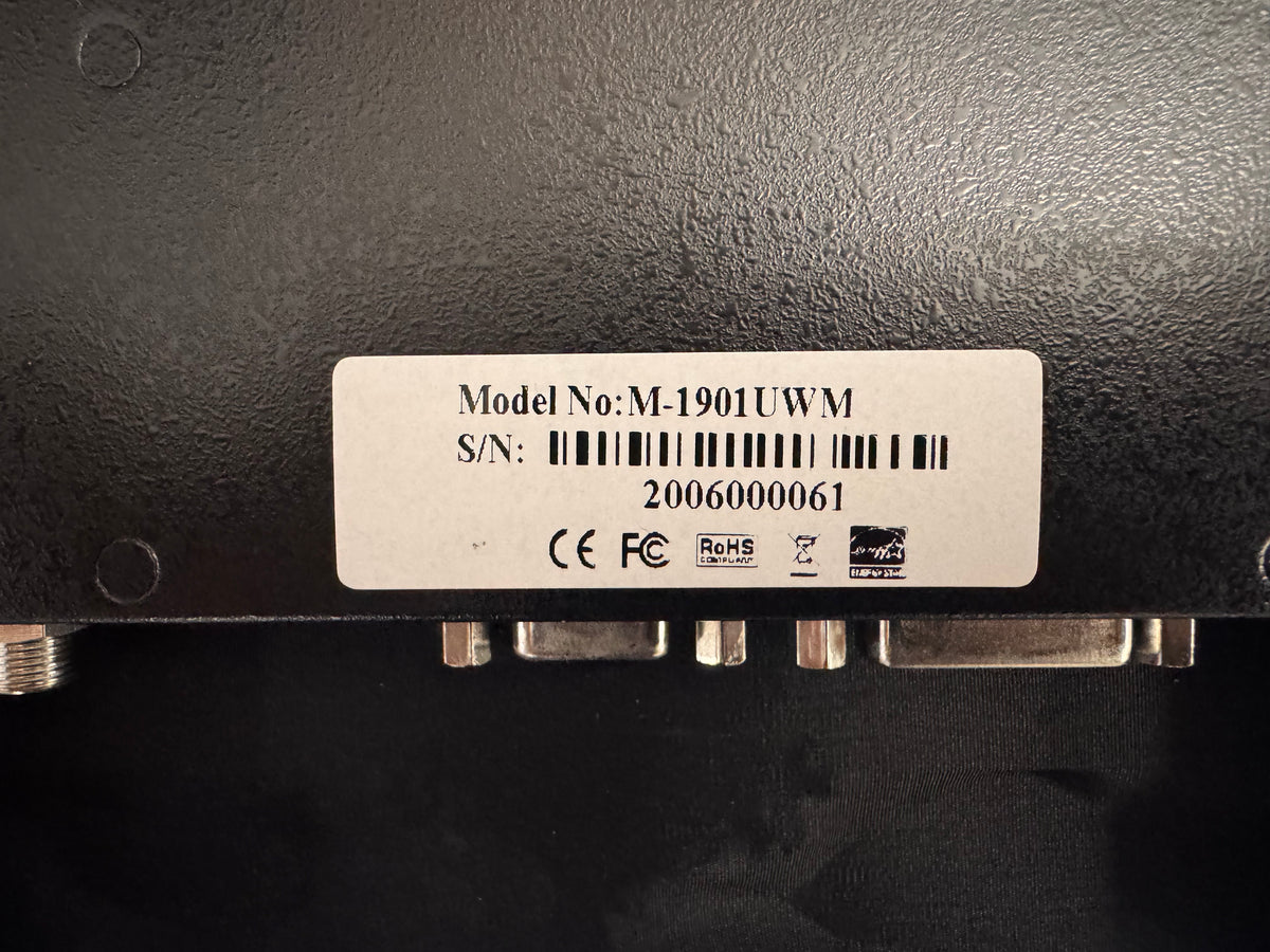 19" Ultra-Wide Stretched Bar Monitor