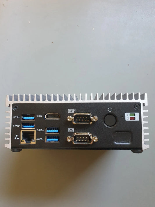 Box PC Axiomtek Telac – bild 1 av 4