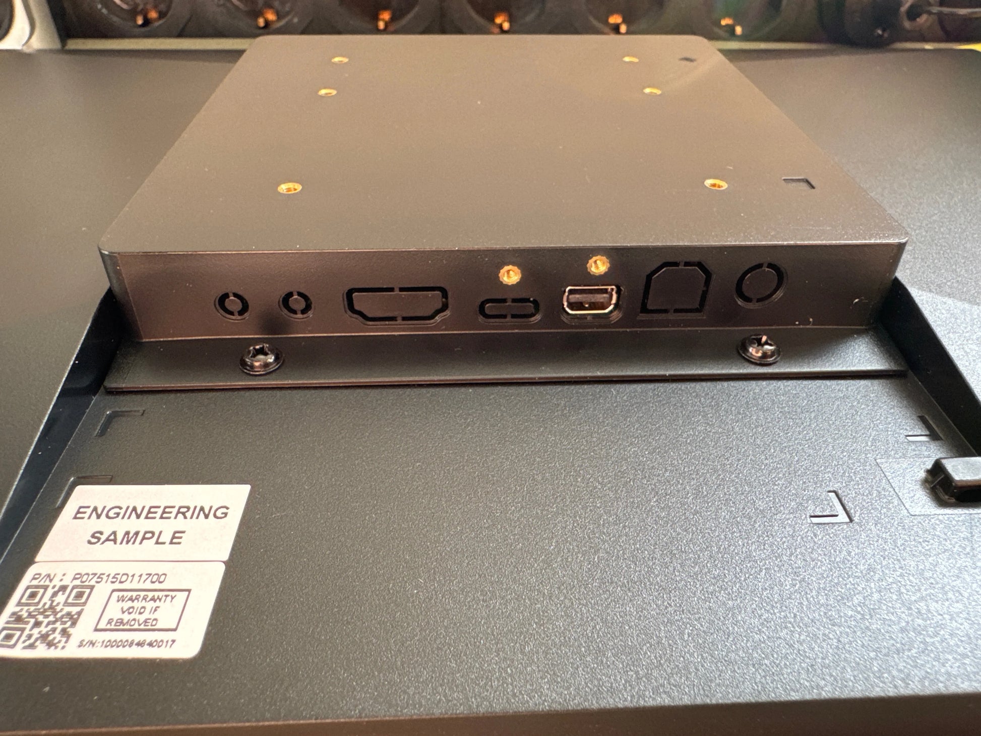 Telac Display 11.7” Engineering Sample